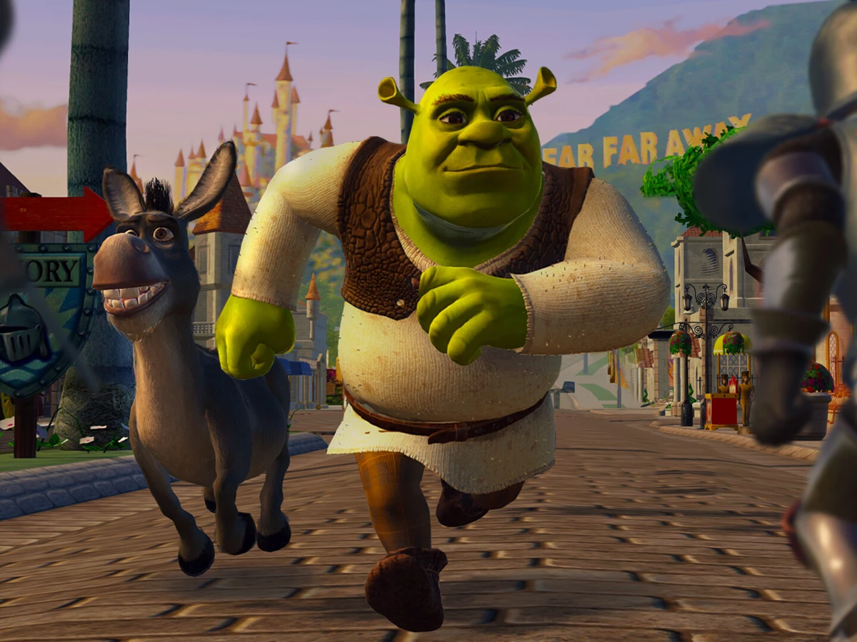Shrek and Donkey run along a street towards armoured guards in Far Far Away
